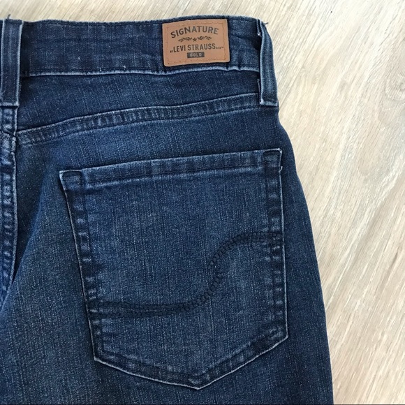 Levi Strauss Signature Totally Shaping Skinny - Picture 6 of 6